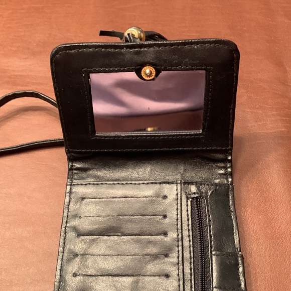 Ladies small wallet on a string purse. Excellent condition (see photos). Black - Picture 3 of 11